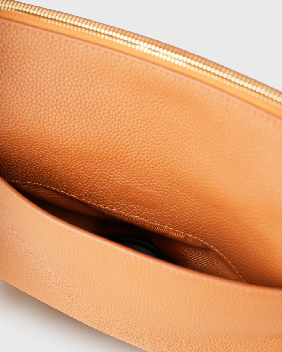 Marlows Shoulder Bag (Camel) - Image 6